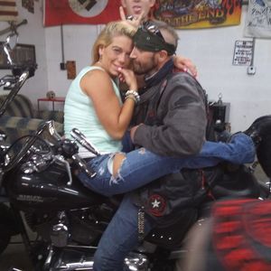 Meet your Posher, Larry